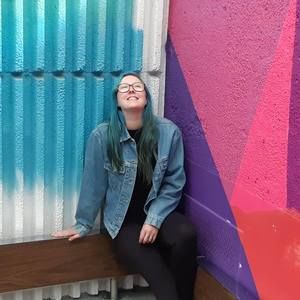 Meet your Posher, Claire